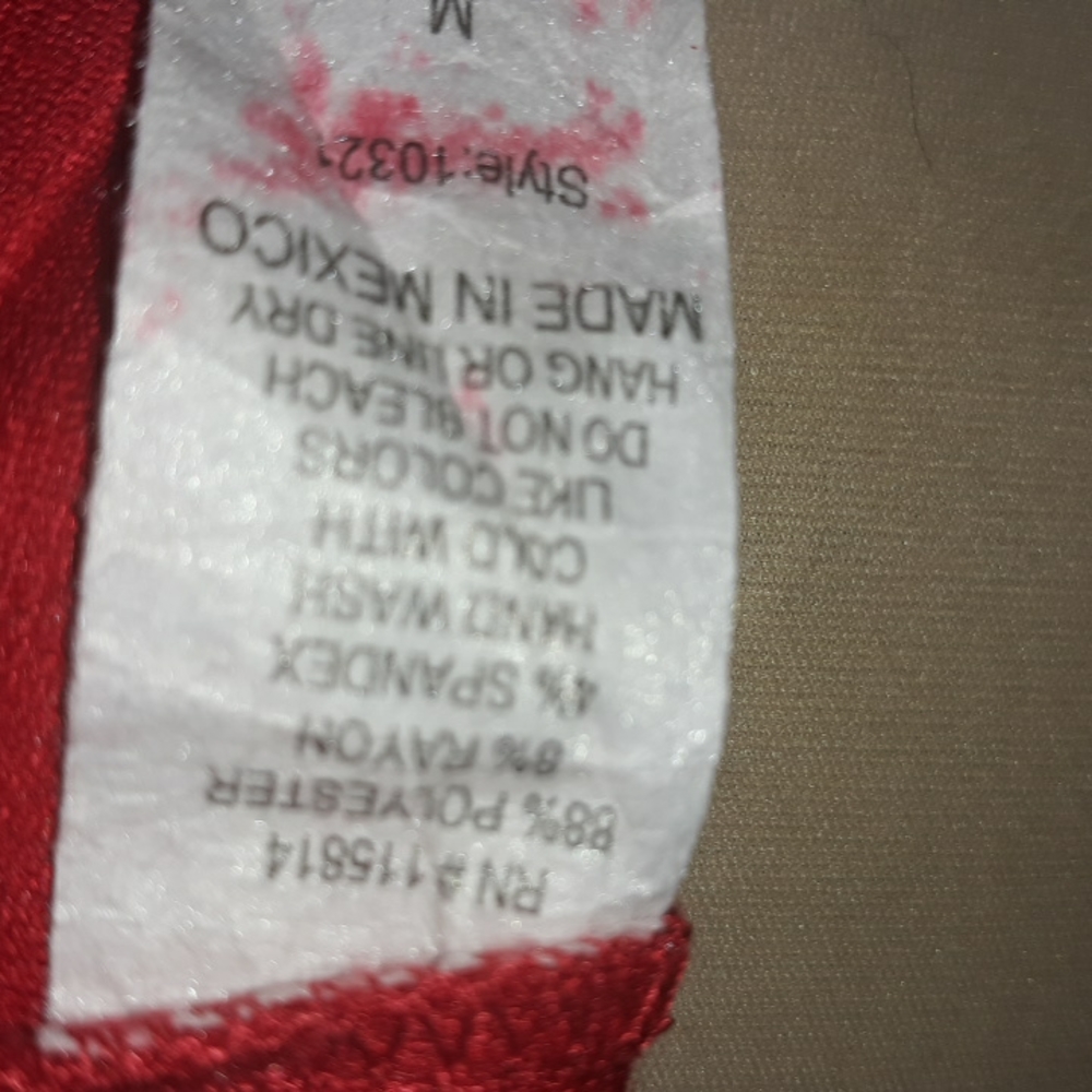 Beautiful Charlotte Russe red tank w gold embellishments Med - Picture 5 of 5
